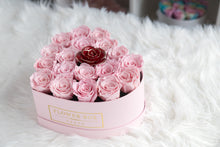 QUEEN OF HEARTS (SOLD OUT)